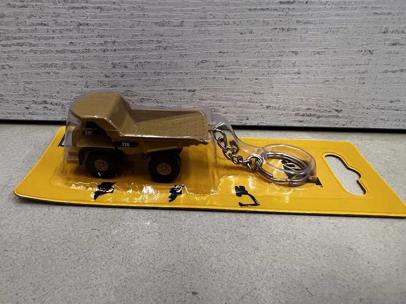 Diecast Mini Engineering Keych - огляд і ціна Heavy Equipment Keychain