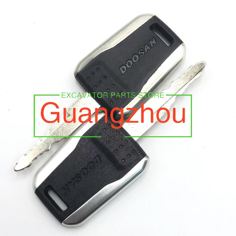 For Doosan Bobcat Terex 1/2/5p - огляд і ціна Heavy Equipment Keychain
