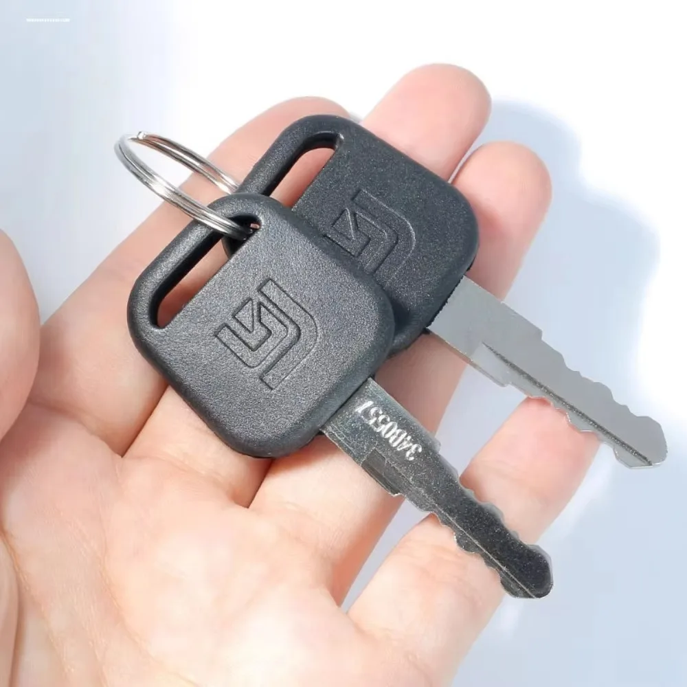 2PCS New 34B0557 Key with Bott - огляд і ціна Heavy Equipment Keychain
